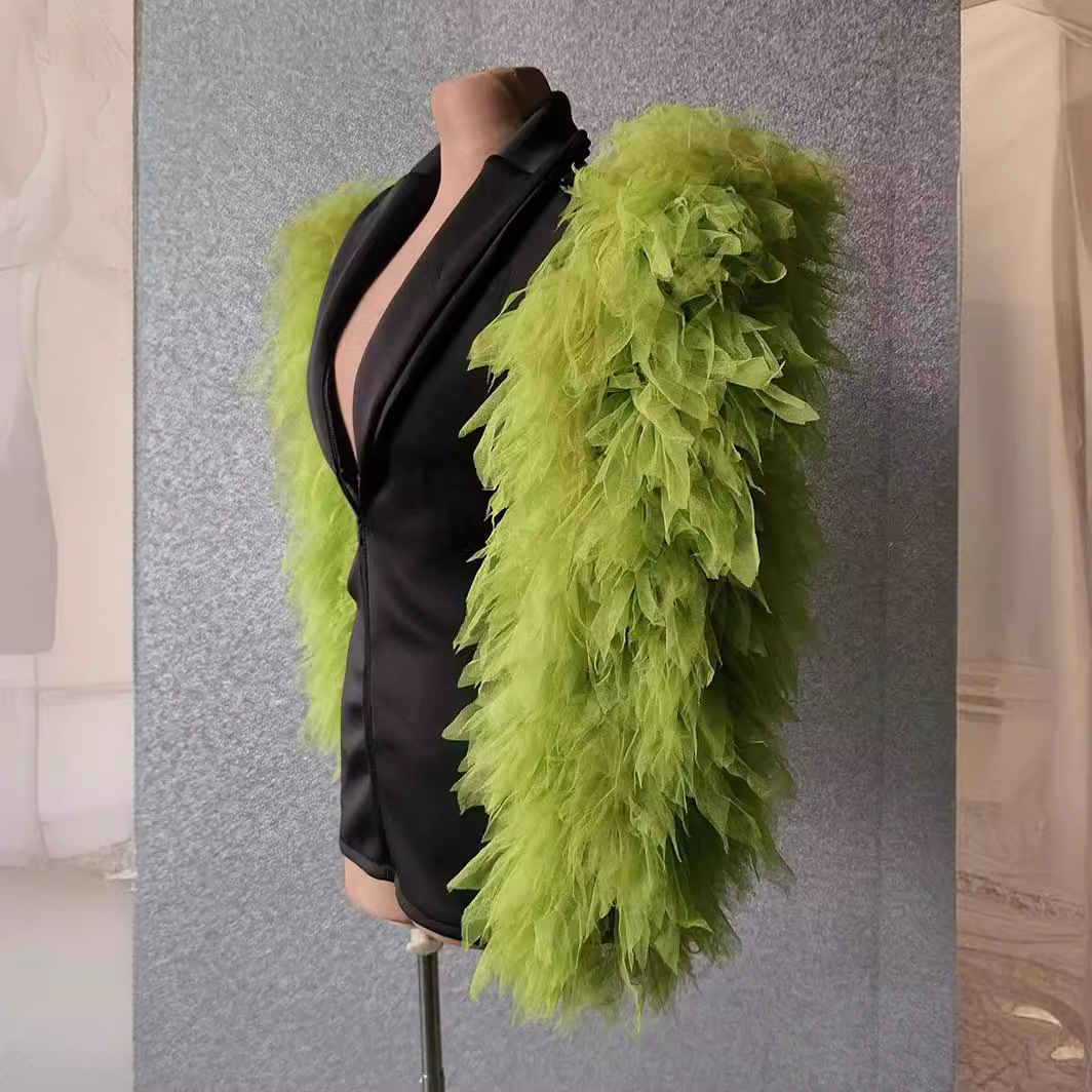 Street Fashion Week - Kostiumy Urodzinowe Ubrania Tydzień Mody Pokaz
