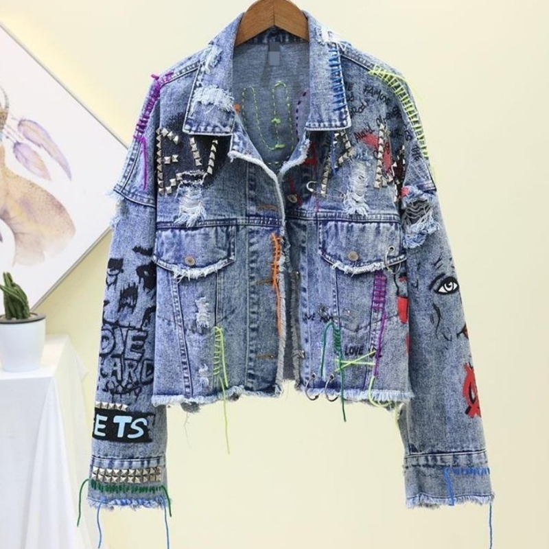 Modna kurtka jeansowa damska w – Street Fashion Graffiti recenzja i cena