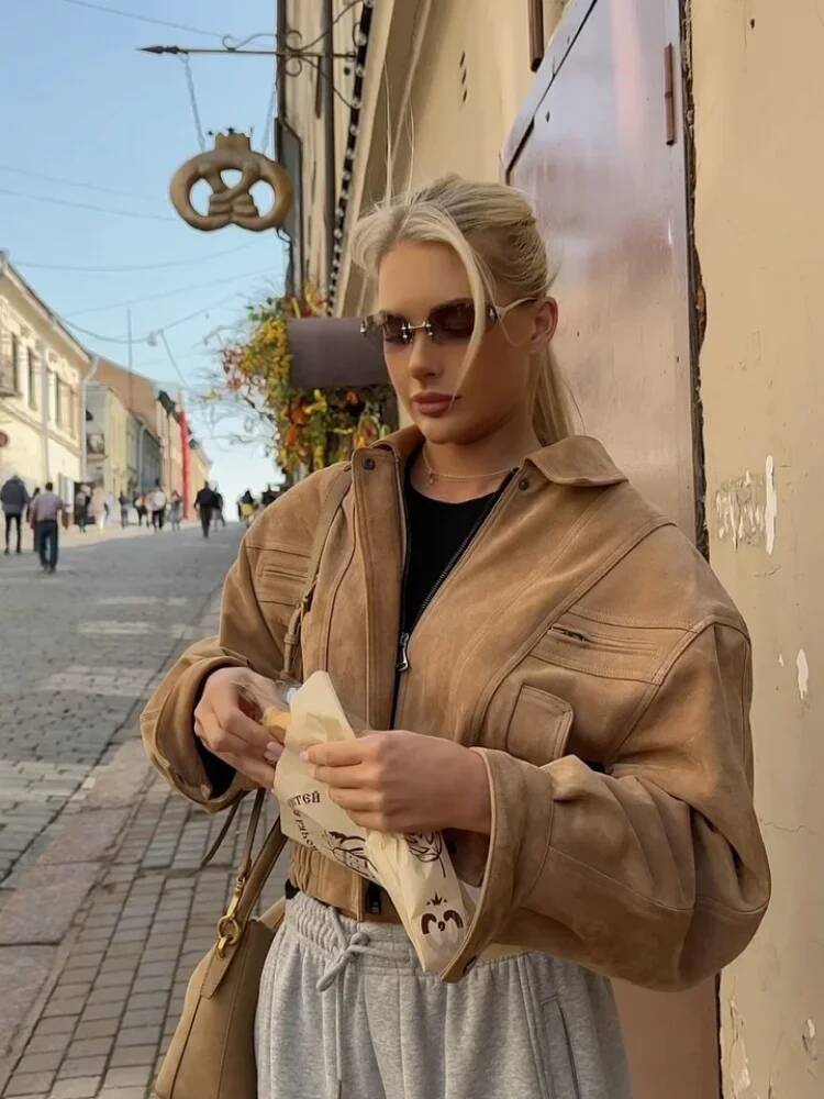 Krótka brązowa kurtka z zamszu – Street Fashion Taiwan recenzja i cena