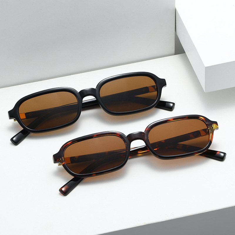 Nowe Małe Kwadratowe Okulary P – Street Fashion High End recenzja i cena