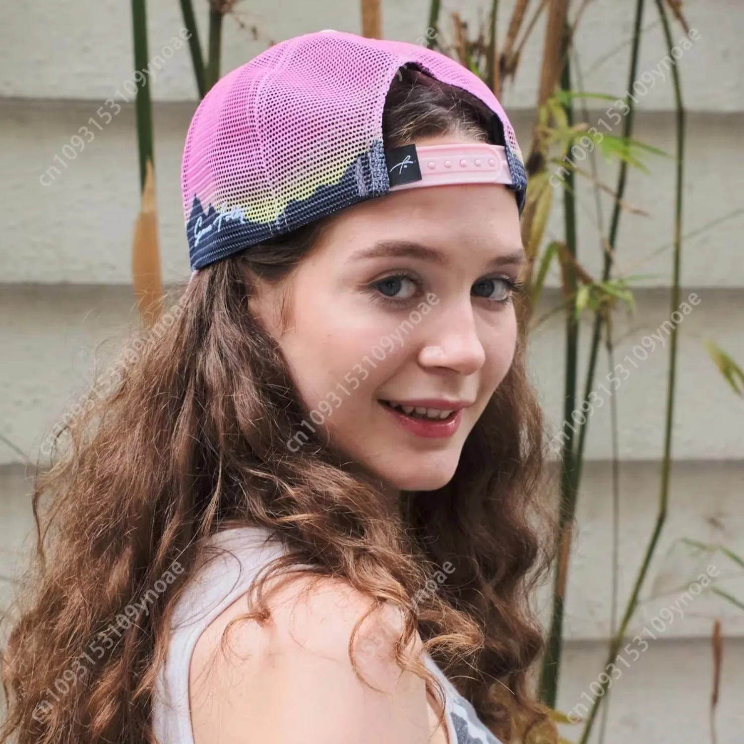Czapka typu trucker Grace Foll – Baseball Cap Fitted recenzja i cena